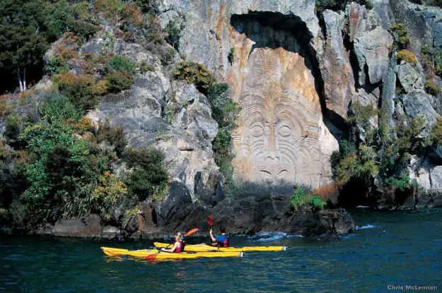 Kayaking by the Maori Carvings